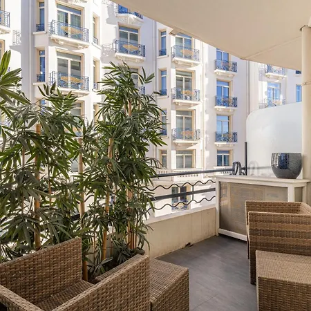 Le Palais Des Iles Spacieux Avec Beau Balcon, A Cote Du Martinez, Croisette, Plages Et Boutiques 아파트 칸느